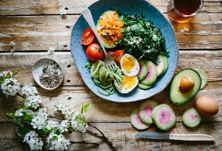 How to Build a Healthy Vegan Lifestyle That You Can Actually Maintain